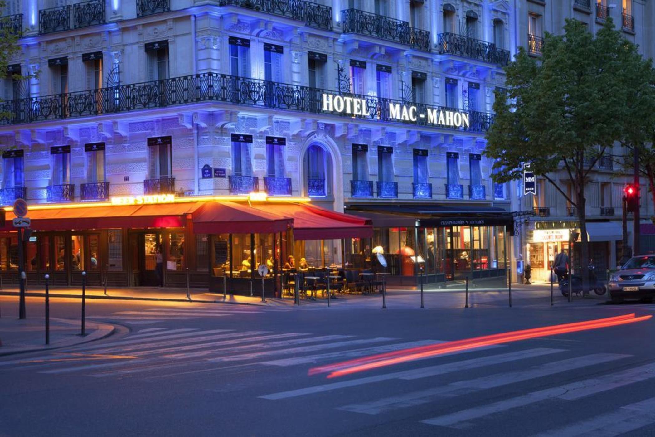 โรงแรมเมซอง อัลบาร์ เลอ ชองเซลิเซ ปารีส ภายนอก รูปภาพ